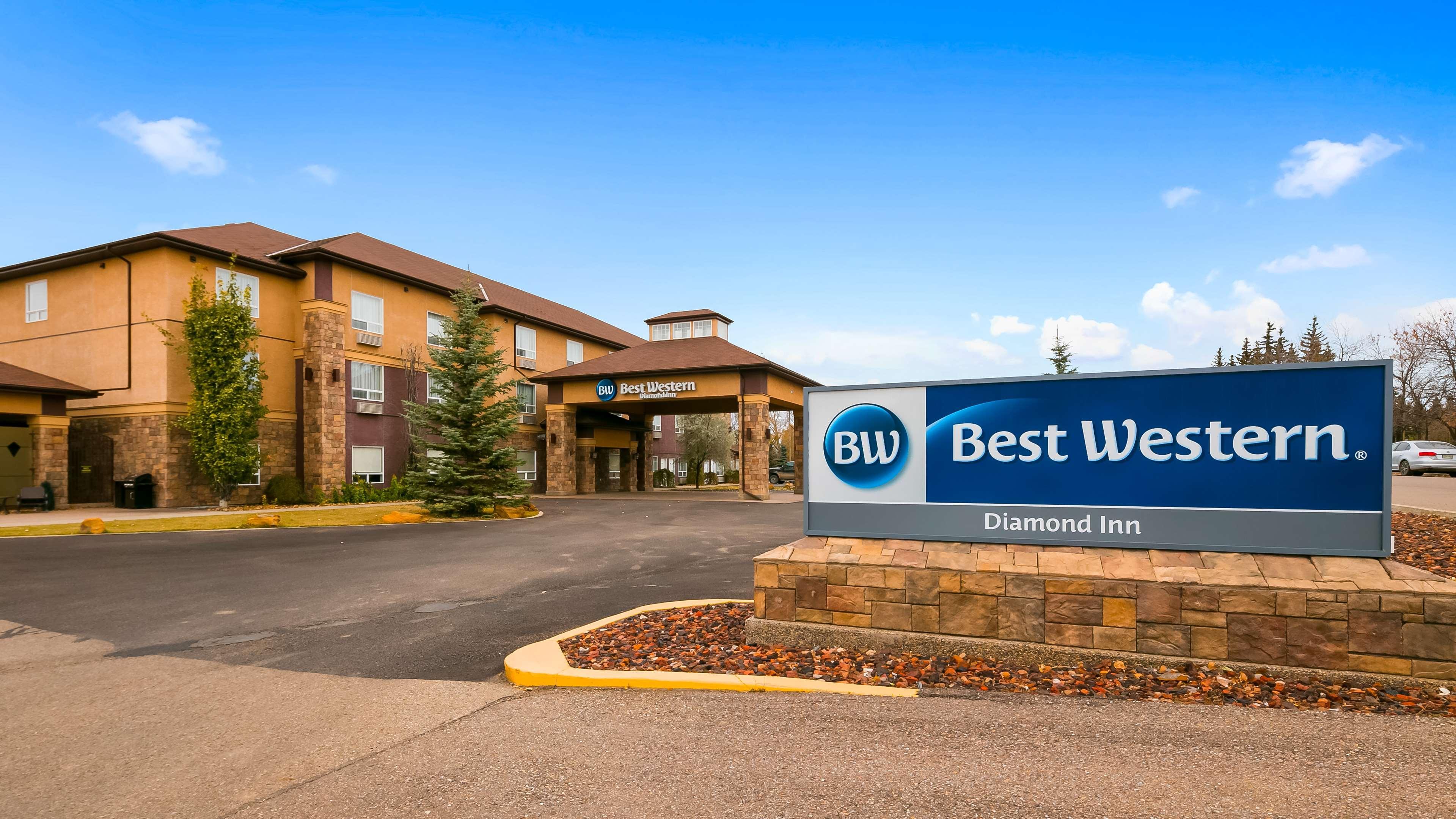 Best Western Diamond Inn Three Hills Экстерьер фото